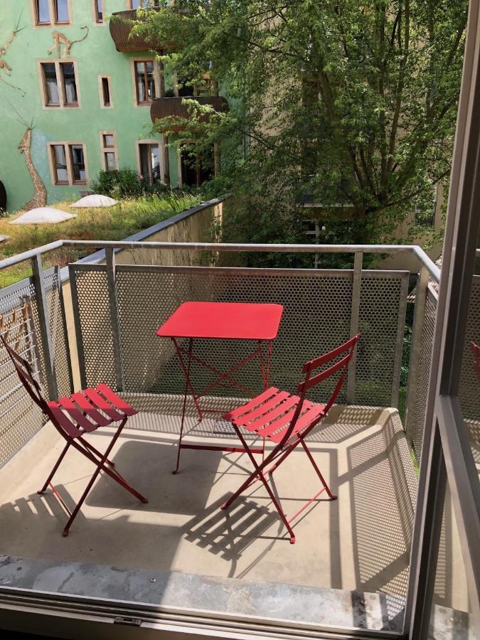 Studio Apartment In Dresden-Neustadt Екстер'єр фото