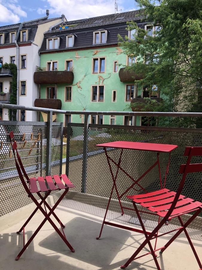 Studio Apartment In Dresden-Neustadt Екстер'єр фото