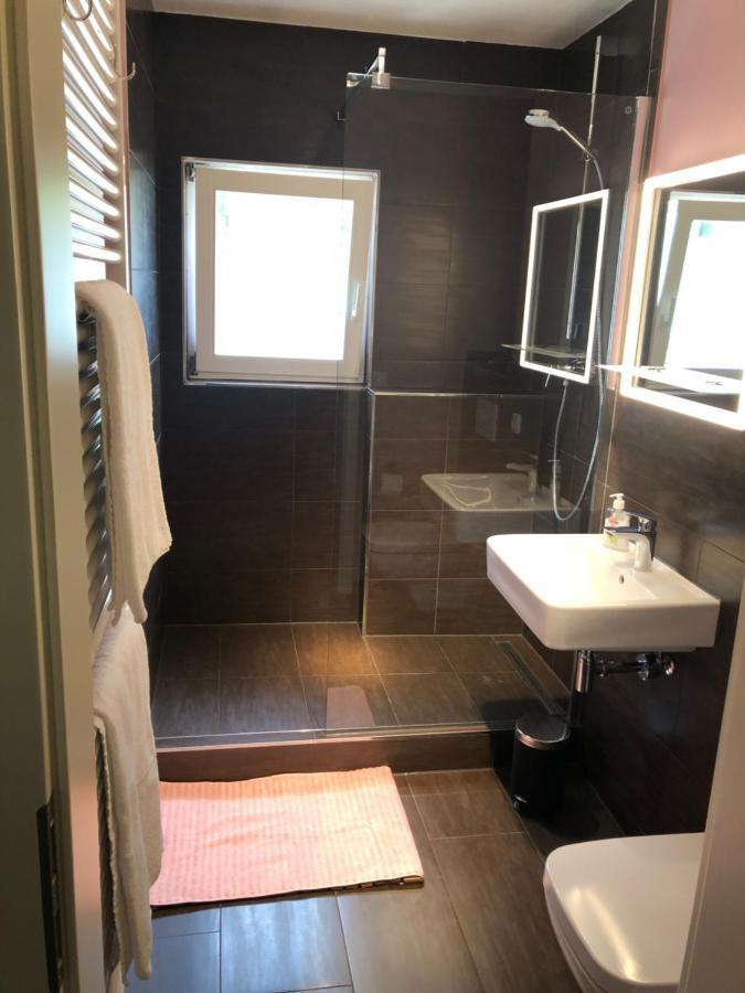 Studio Apartment In Dresden-Neustadt Екстер'єр фото