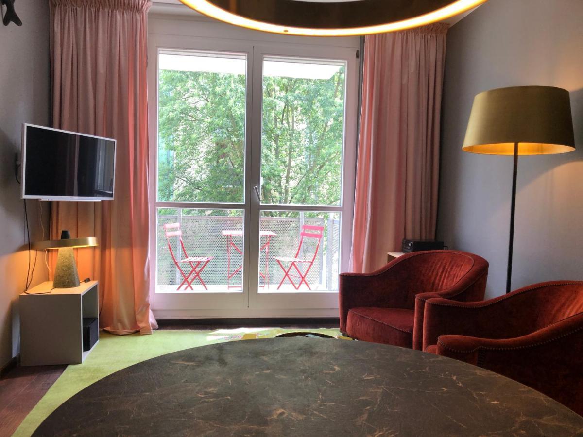 Studio Apartment In Dresden-Neustadt Екстер'єр фото