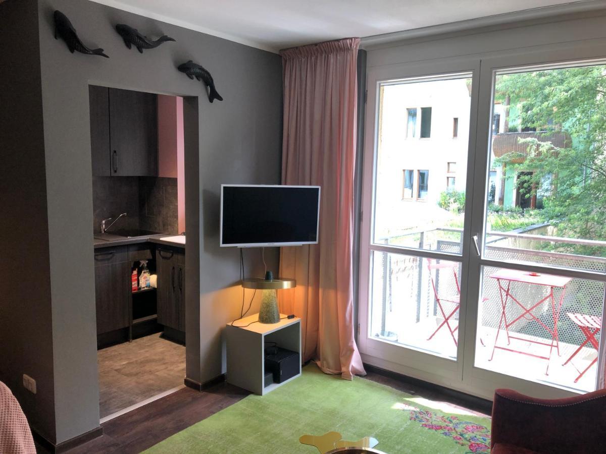 Studio Apartment In Dresden-Neustadt Екстер'єр фото
